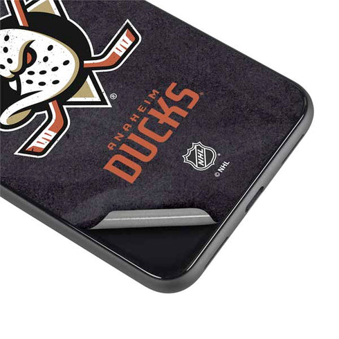 NHL Anaheim Ducks Distressed Google Pixel 4 XL Skin